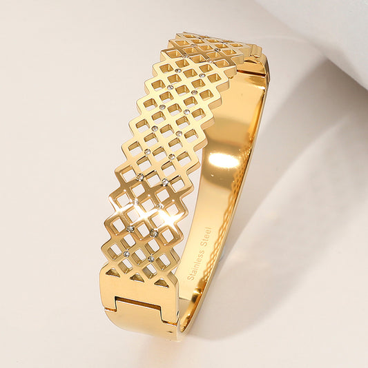 Energy Link Bangle